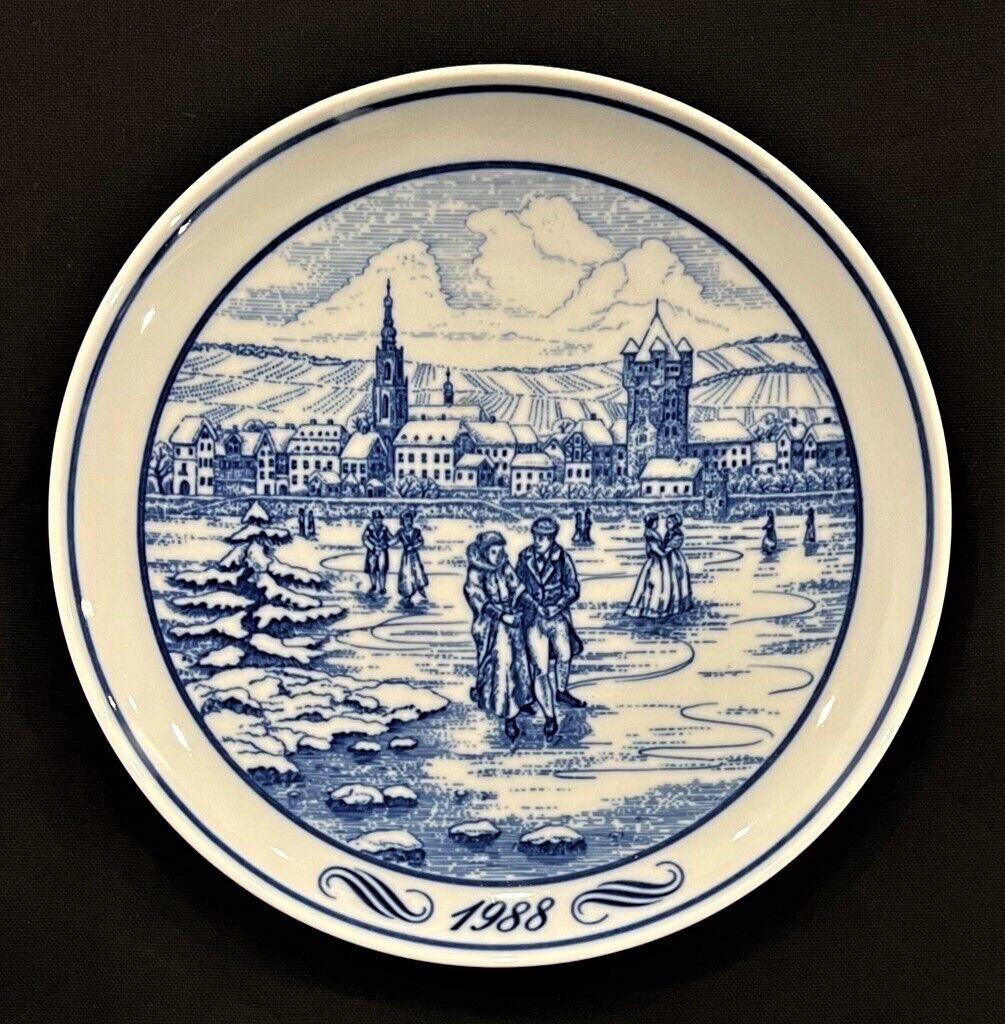 Eltviller Weihnacht - Limited Edition Decorative Plate (1988) By Hutschenreuther